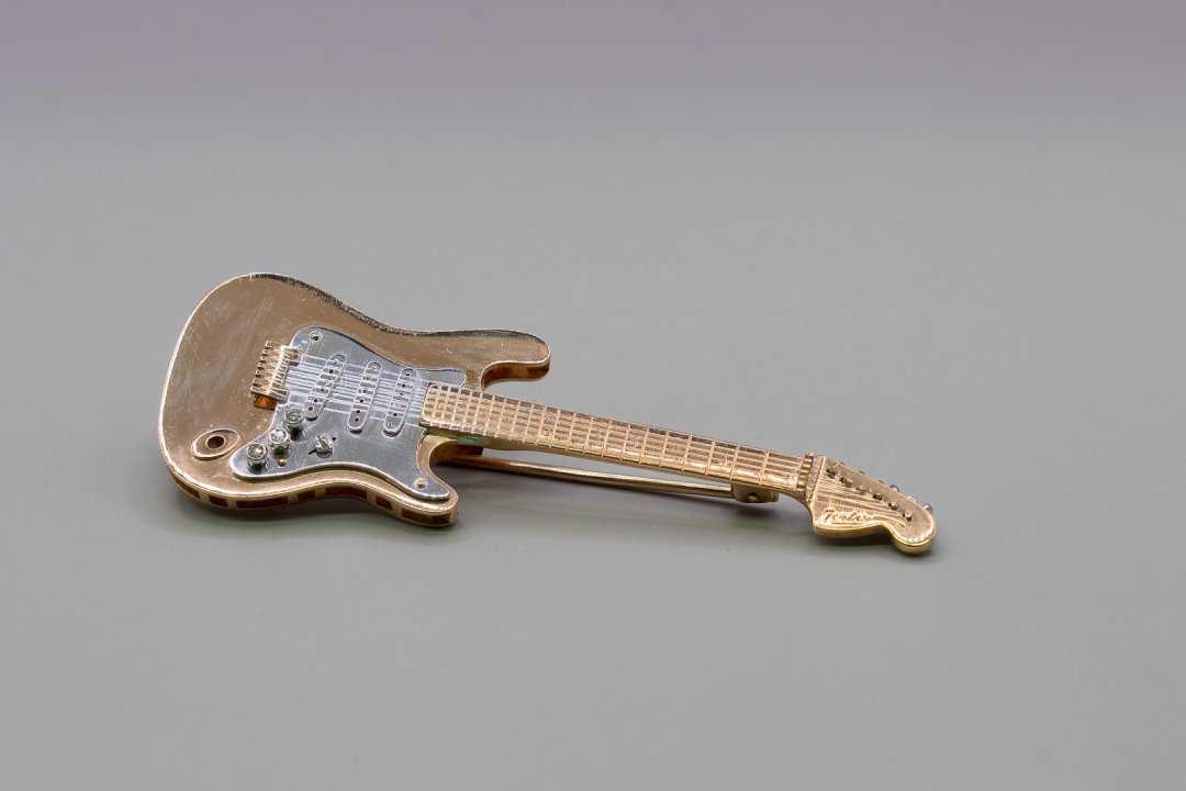 20250515-Gull-Stratocaster-03.jpg