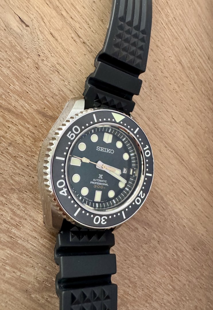Seiko 4.jpeg