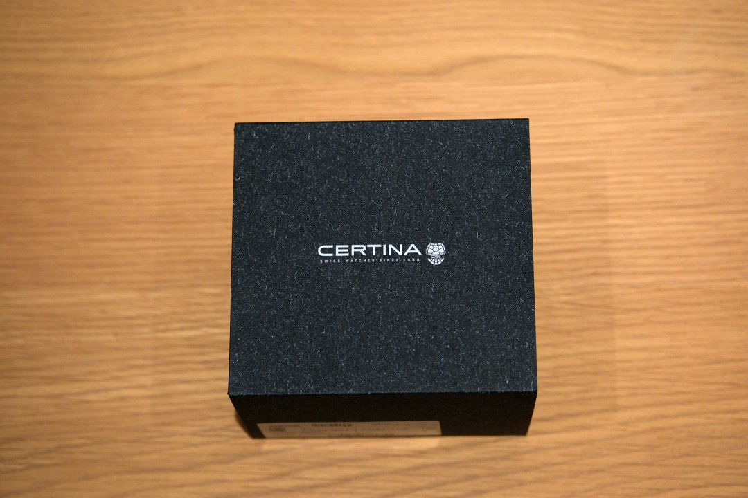 260220-certina-utpakk-02.jpg