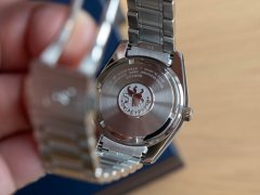 grand-seiko-sbgp001-5.jpg