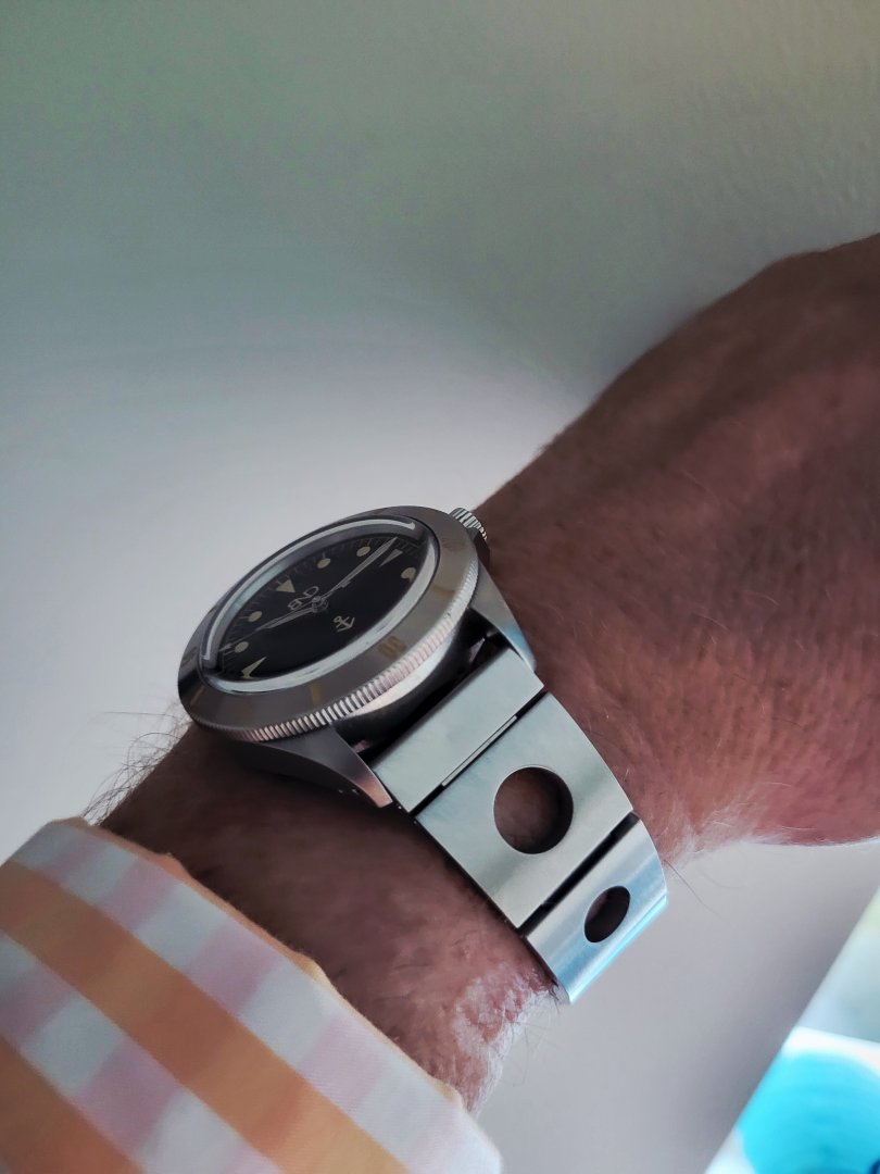 BND håndledd side.jpg