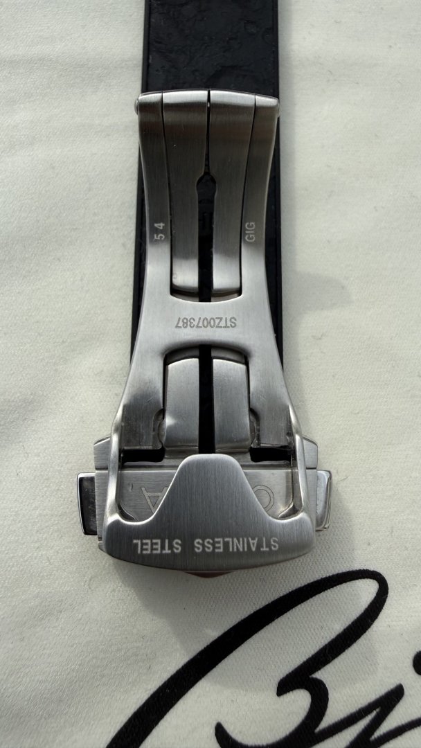 Omega10.jpg