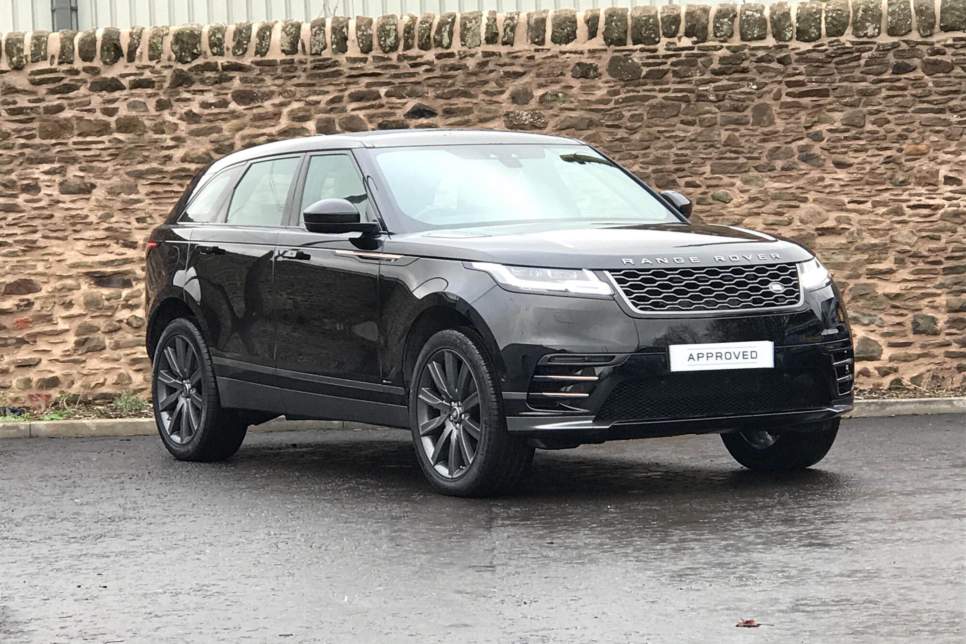 Used Land Rover Range Rover Velar D180 RDynamic HSE 7855 Miles Dundee City John Clark Group