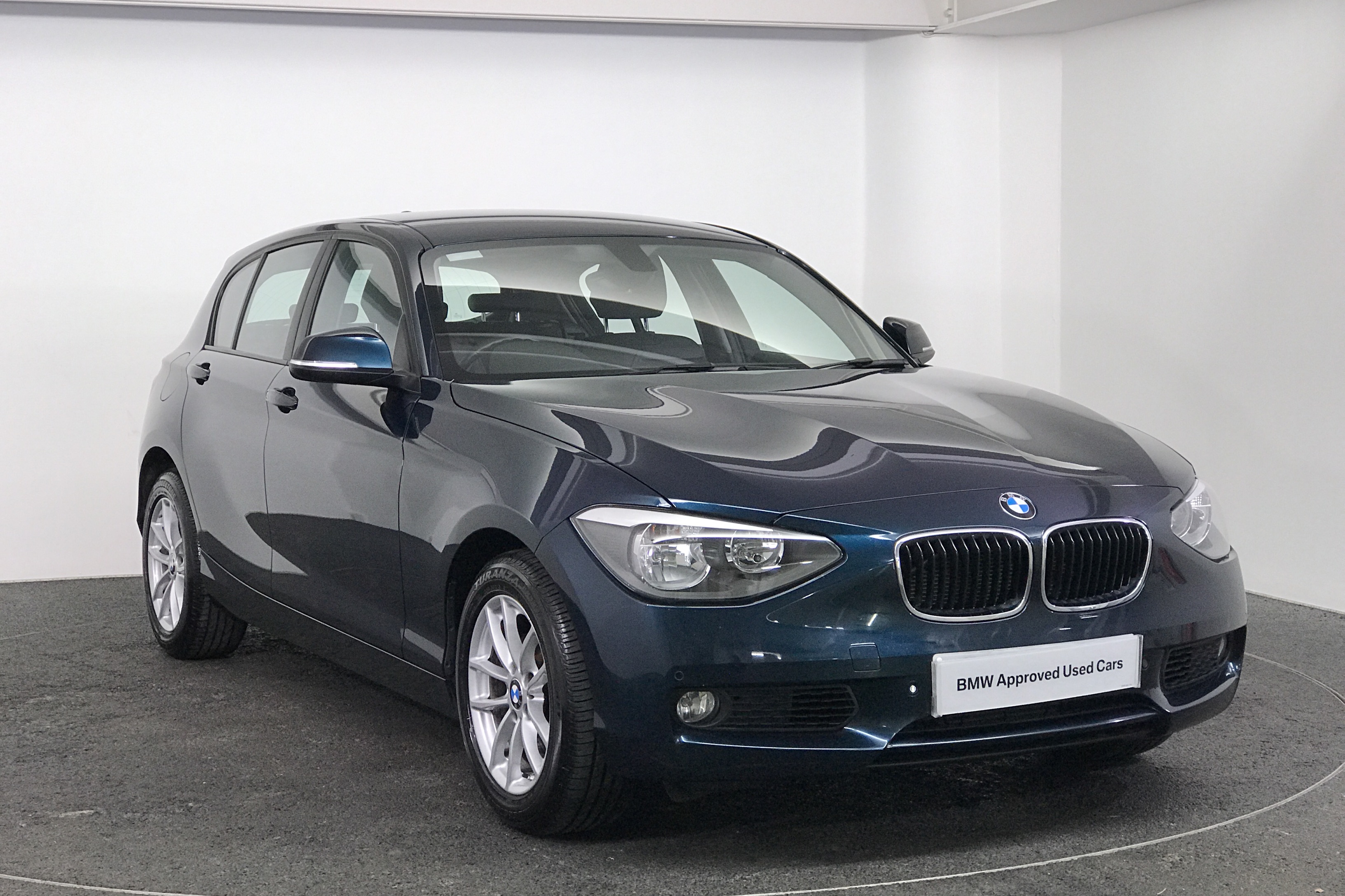 Used BMW 1 Series 118i SE 5-door For Sale | BMW Aberdeen | John Clark BMW