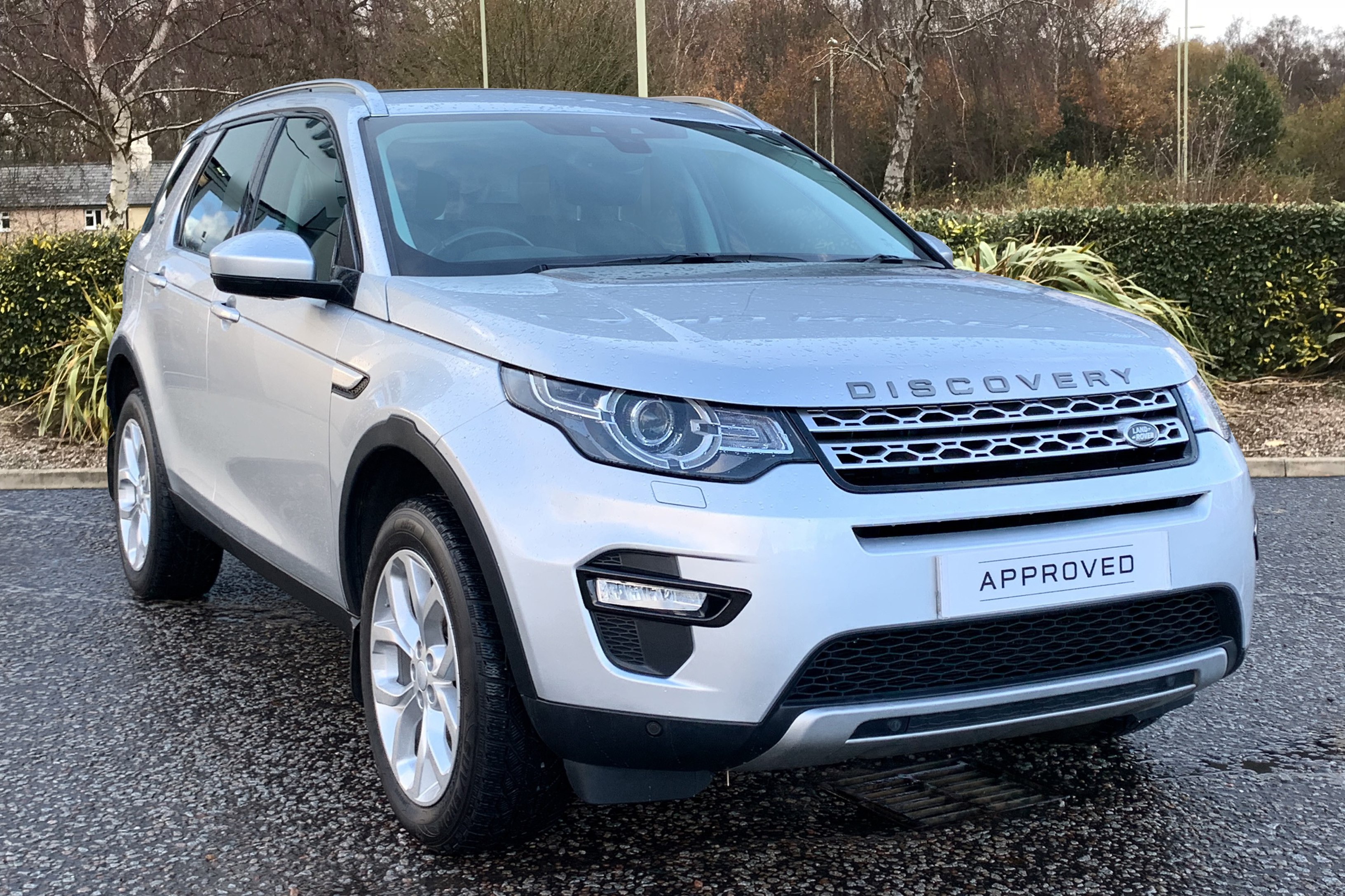 Used Land Rover Discovery Sport 2.0 TD4 (180hp) HSE For Sale Scotland