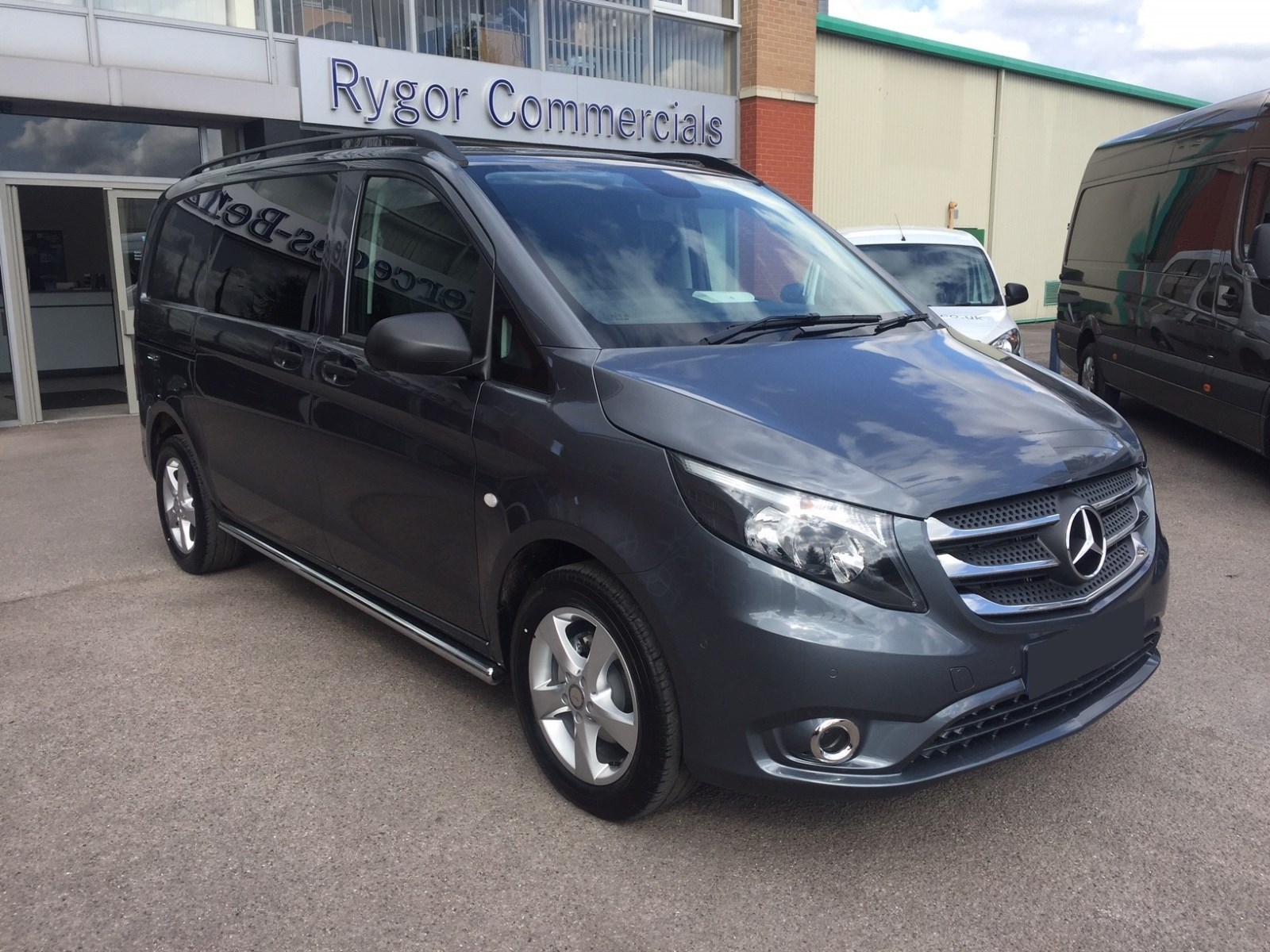 Approved Used Vito crew van