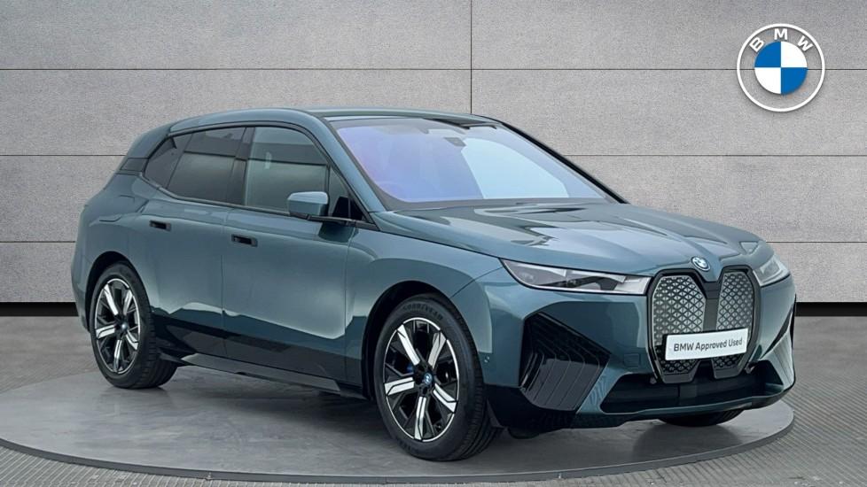 BMW iX