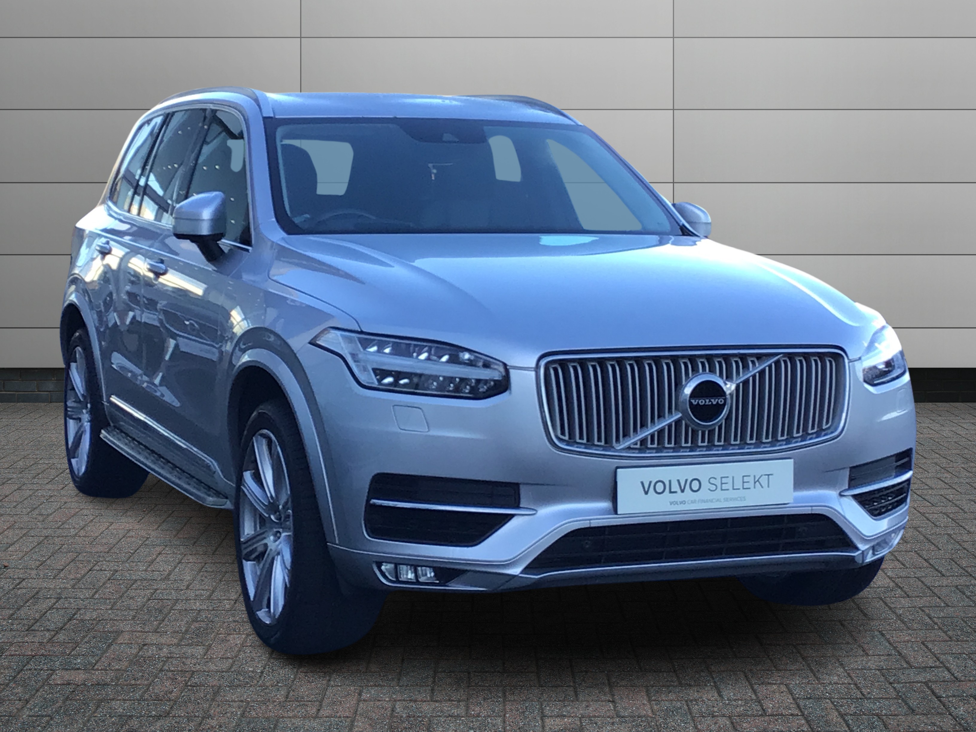 Volvo XC90