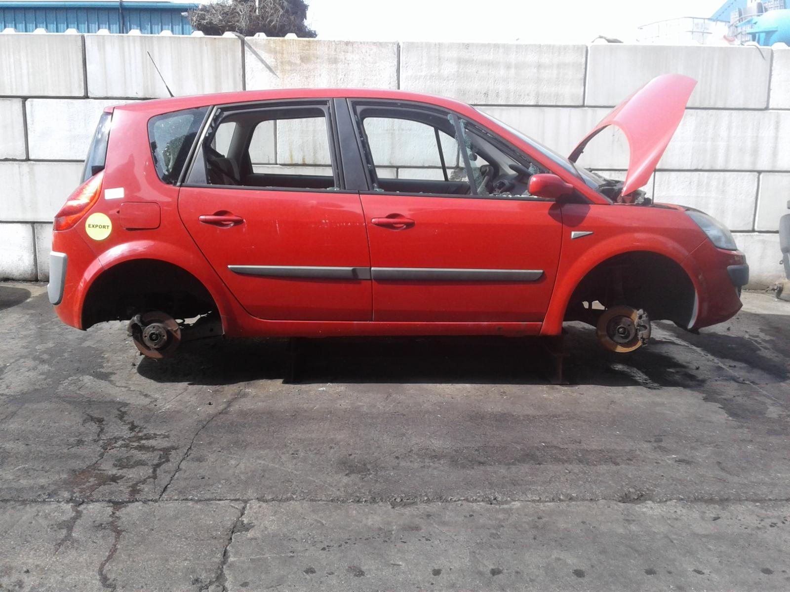 Image for a RENAULT SCENIC 2006 5 Door BODYSTYLE.MPV