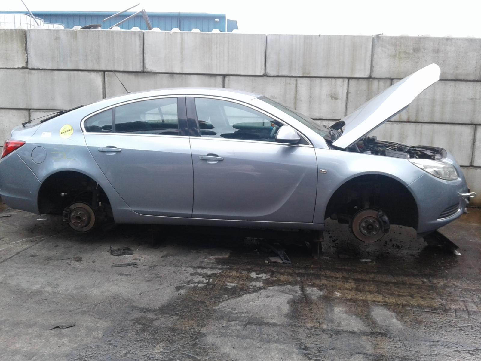 Image for a VAUXHALL INSIGNIA 2009 5 Door Hatchback