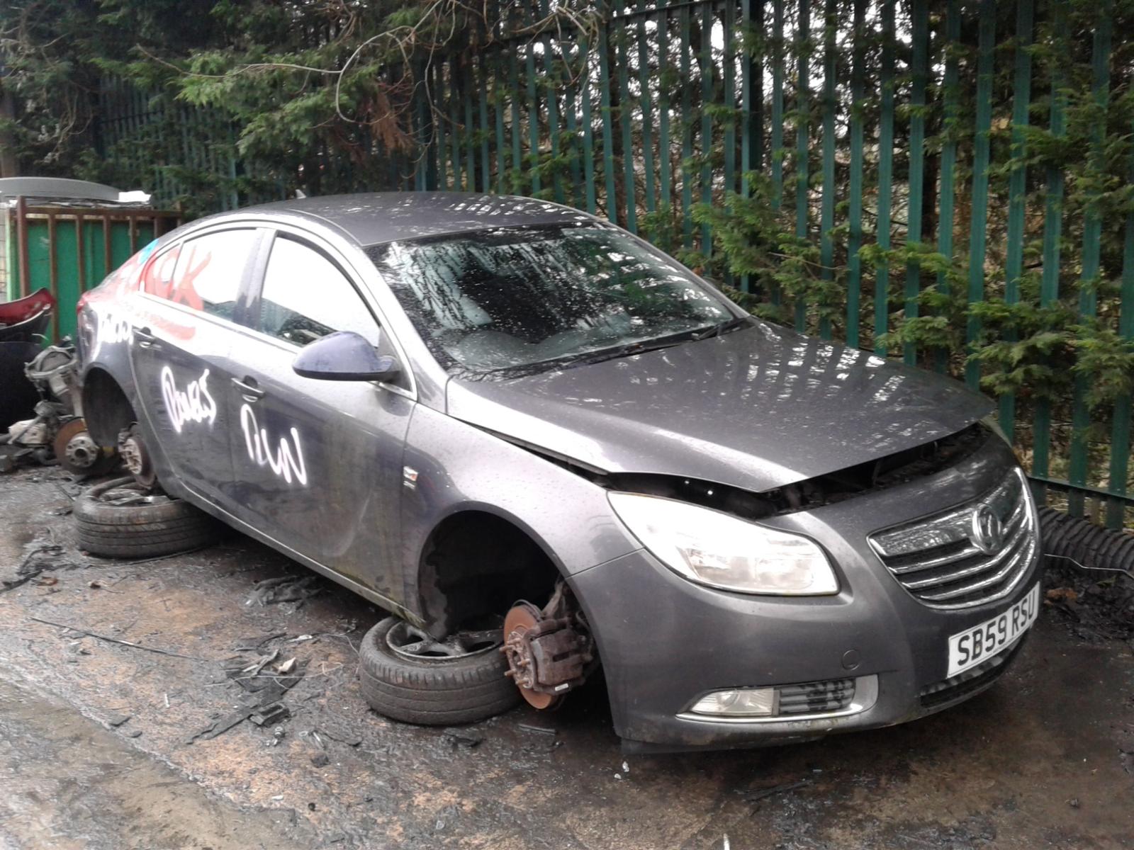 Image for a VAUXHALL INSIGNIA 2009 5 Door Hatchback