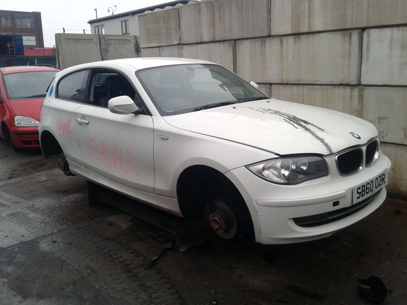 Image for a BMW 1 SERIES 2011 3 Door Hatchback