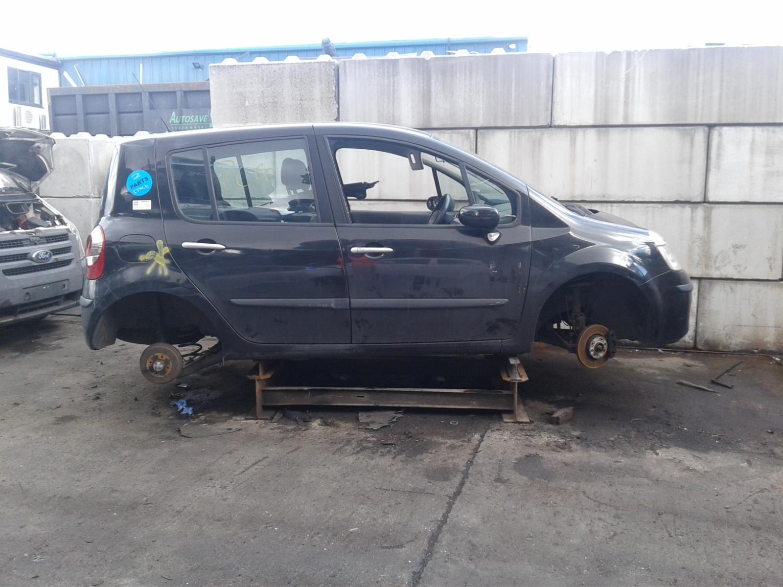 Image for a RENAULT MODUS 2007 5 Door Hatchback