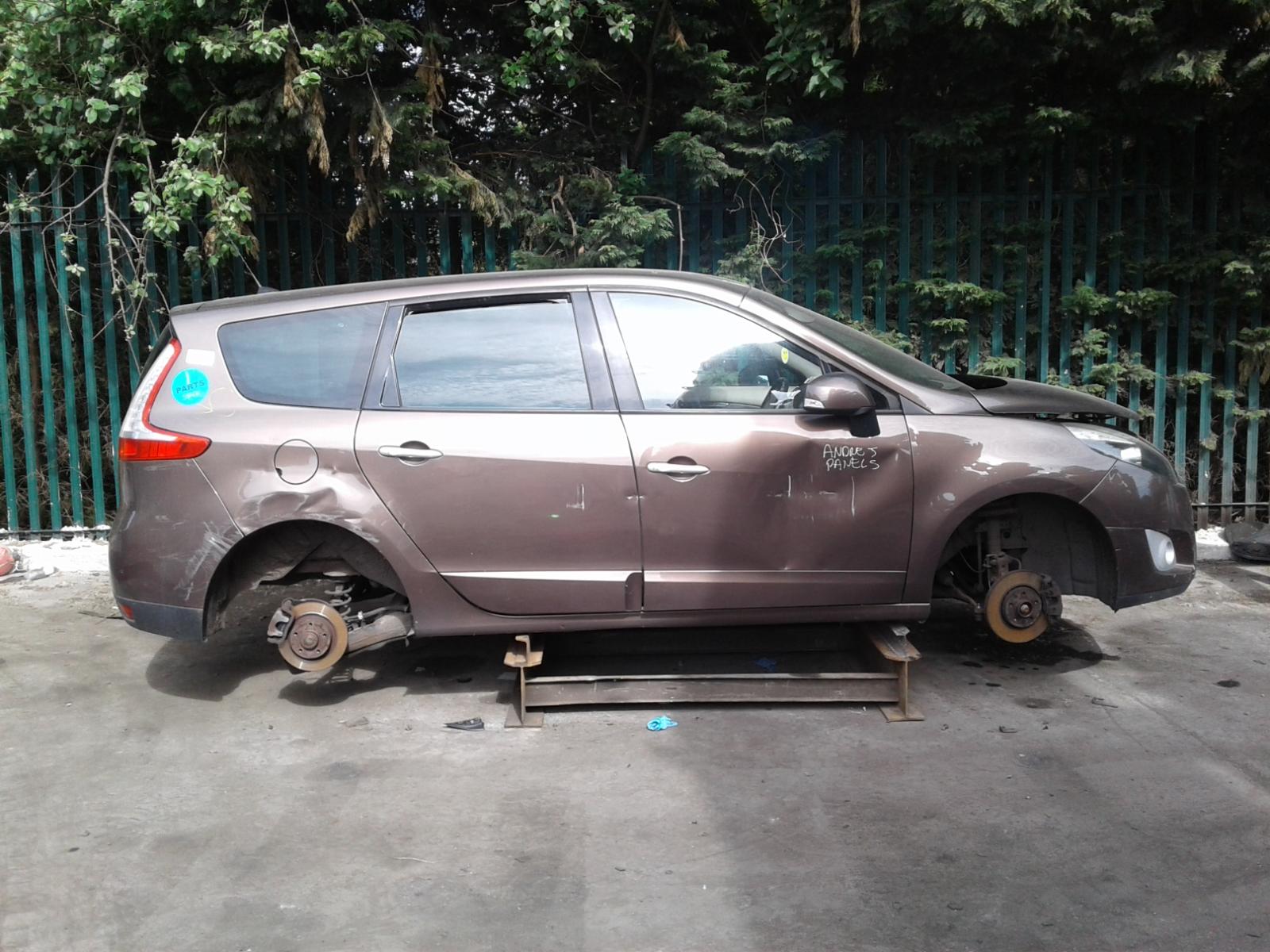 Image for a RENAULT SCENIC 2010 5 Door BODYSTYLE.MPV