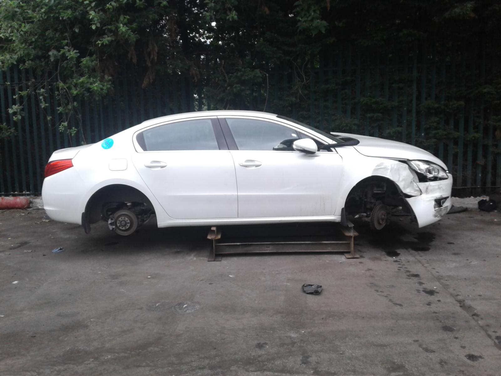 Image for a PEUGEOT 508 2014 4 Door Saloon