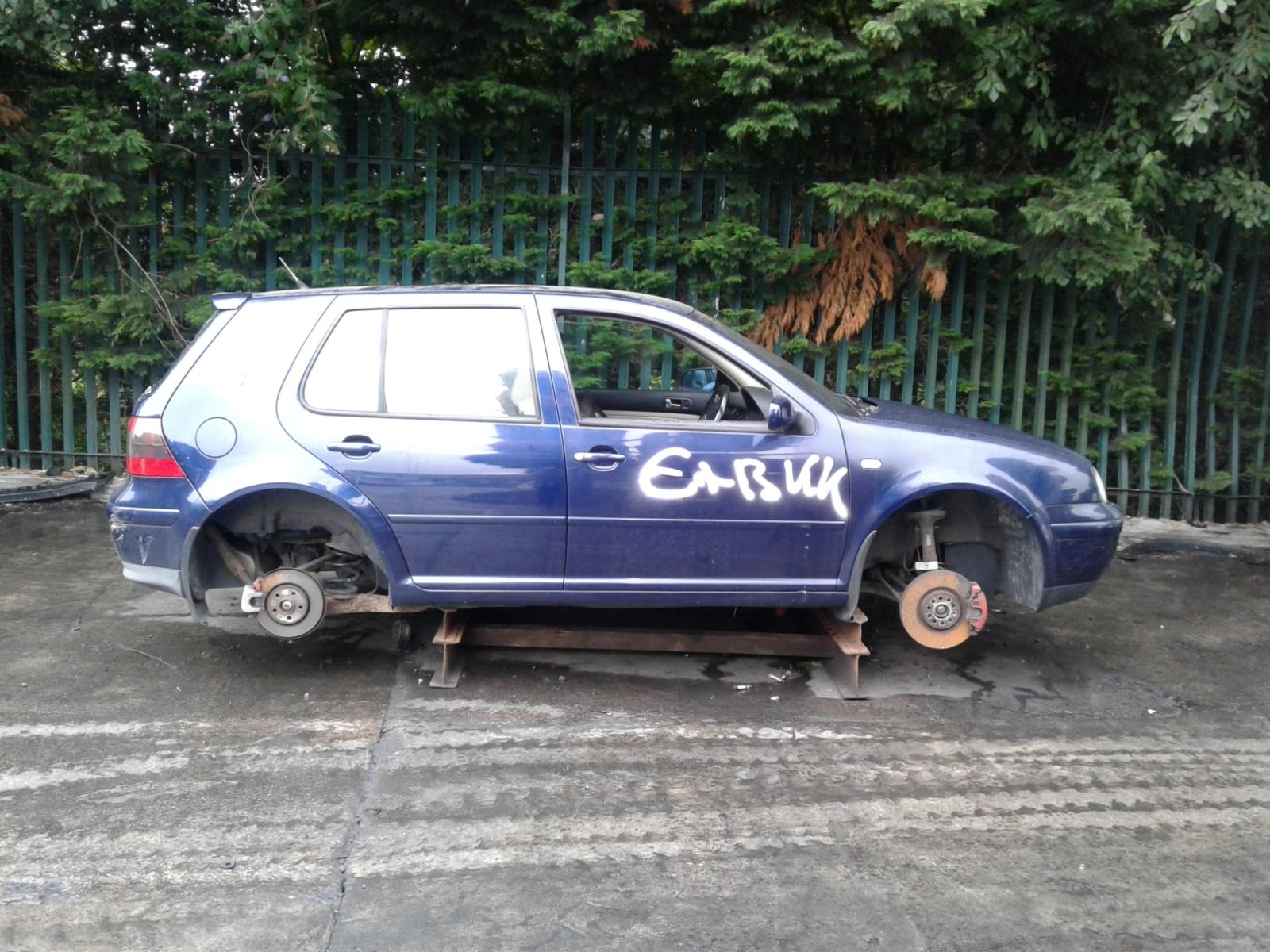 Image for a VOLKSWAGEN GOLF 2000 5 Door Hatchback