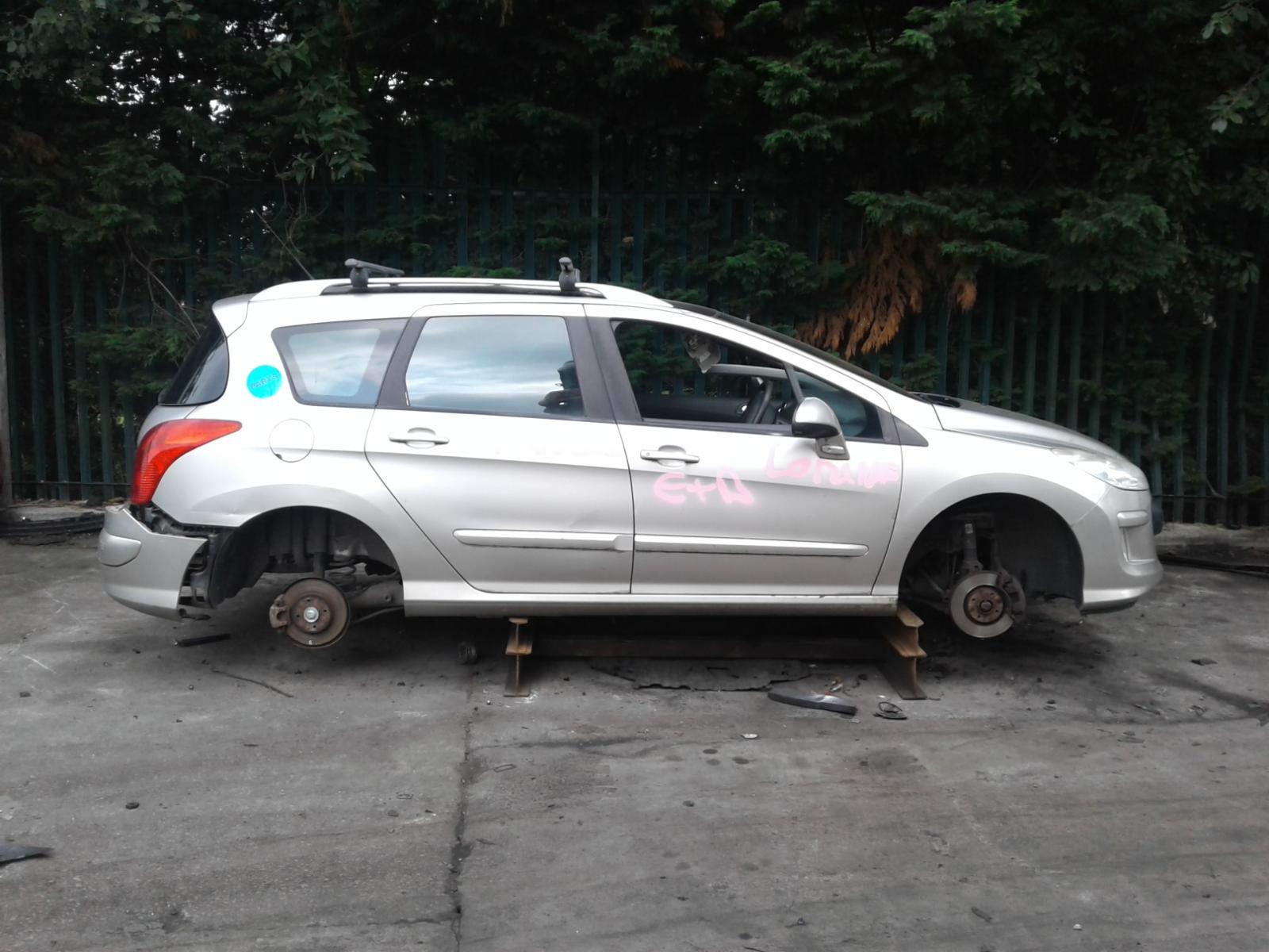 Image for a PEUGEOT 308 2008 5 Door Estate