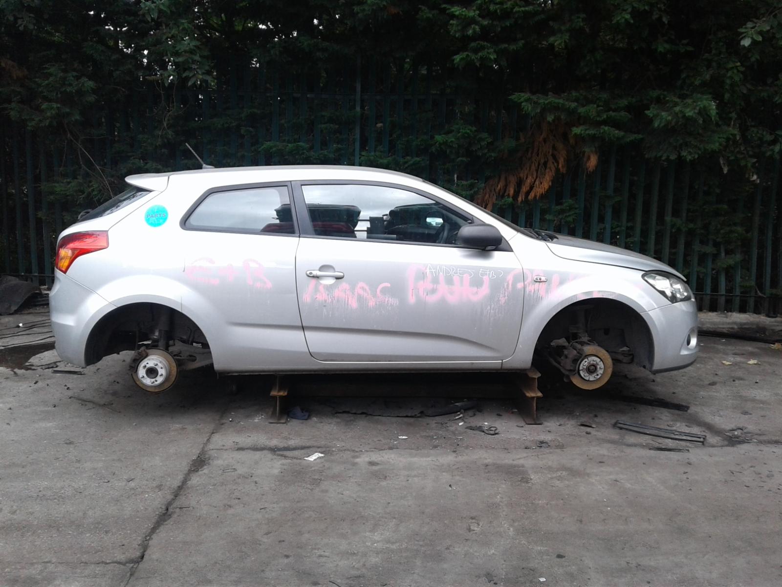 Image for a KIA CEED 2010 3 Door Hatchback
