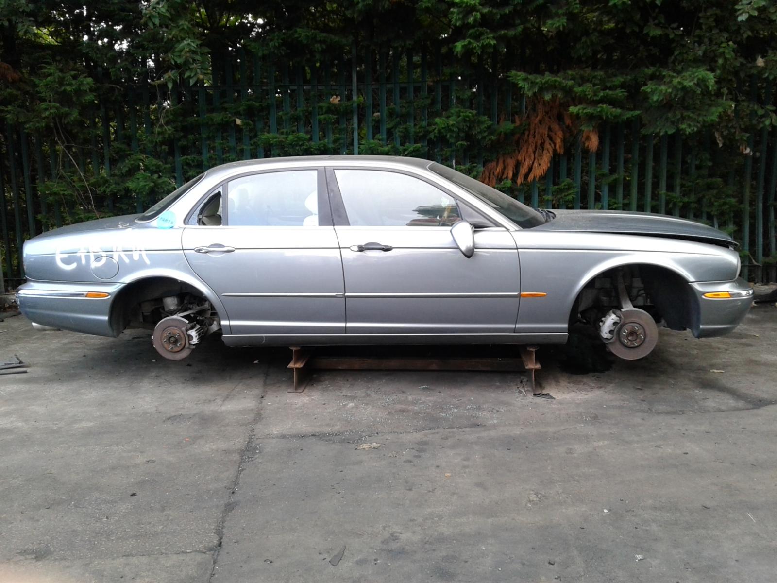 Image for a JAGUAR XJ 2003 4 Door Saloon