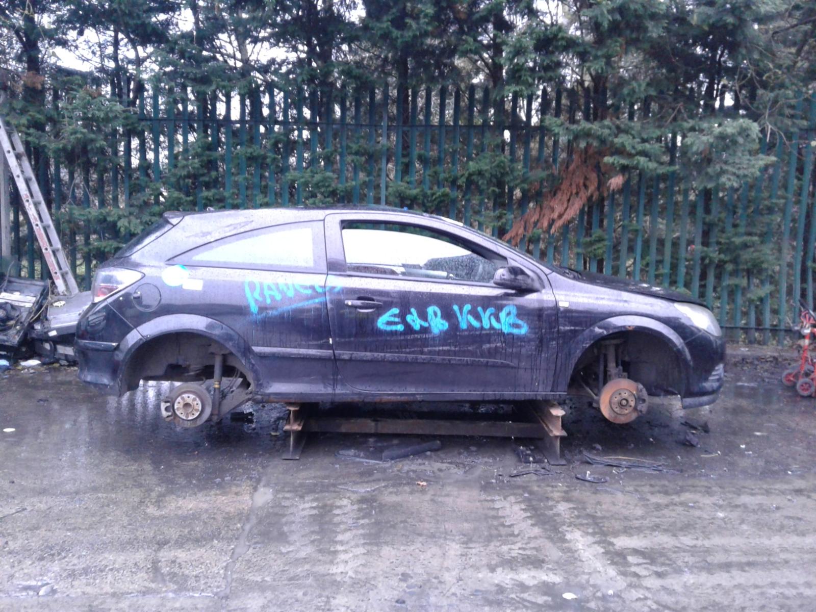 Image for a VAUXHALL ASTRA 2006 3 Door Hatchback