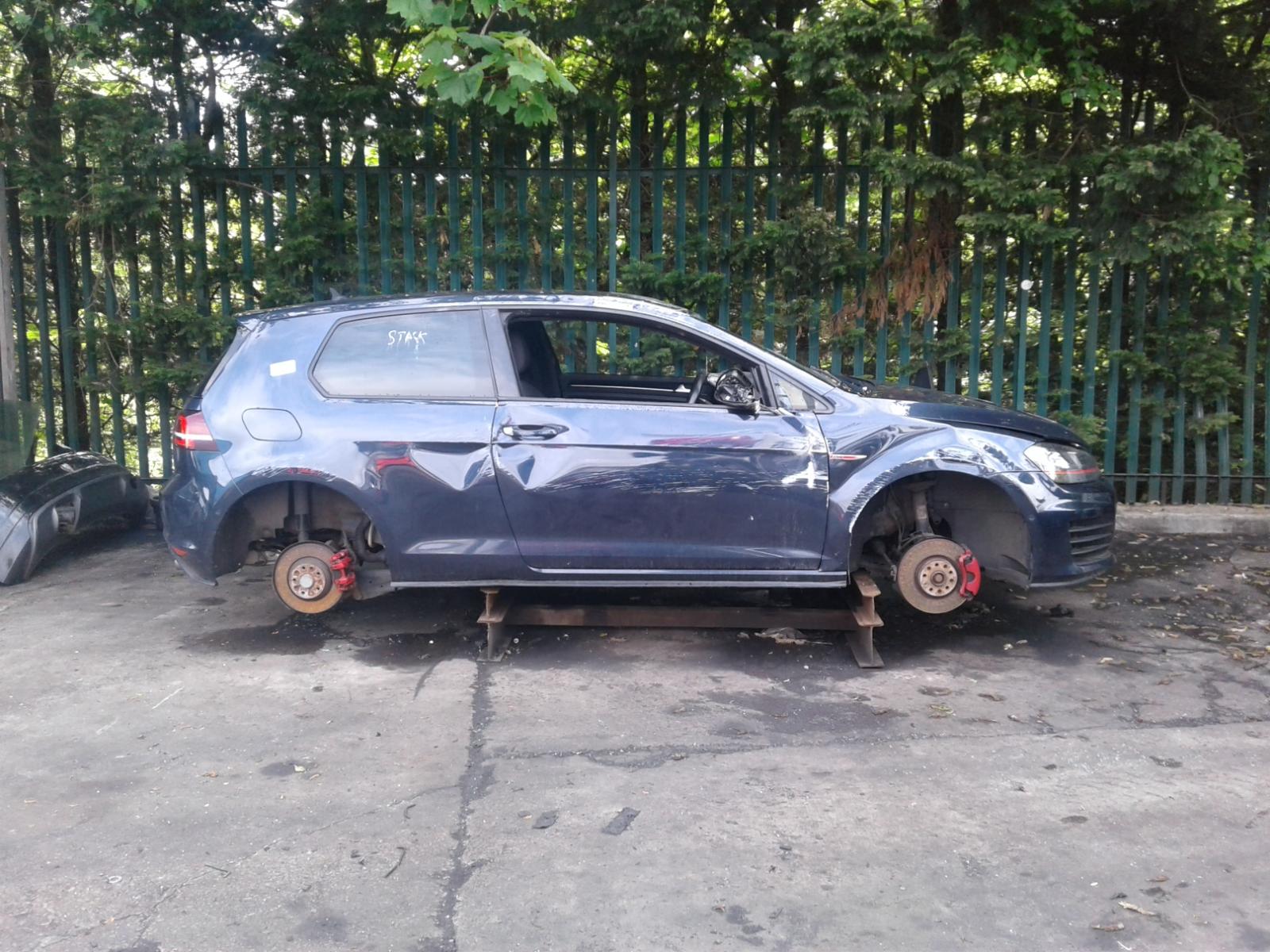 Image for a VOLKSWAGEN GOLF 2015 3 Door Hatchback