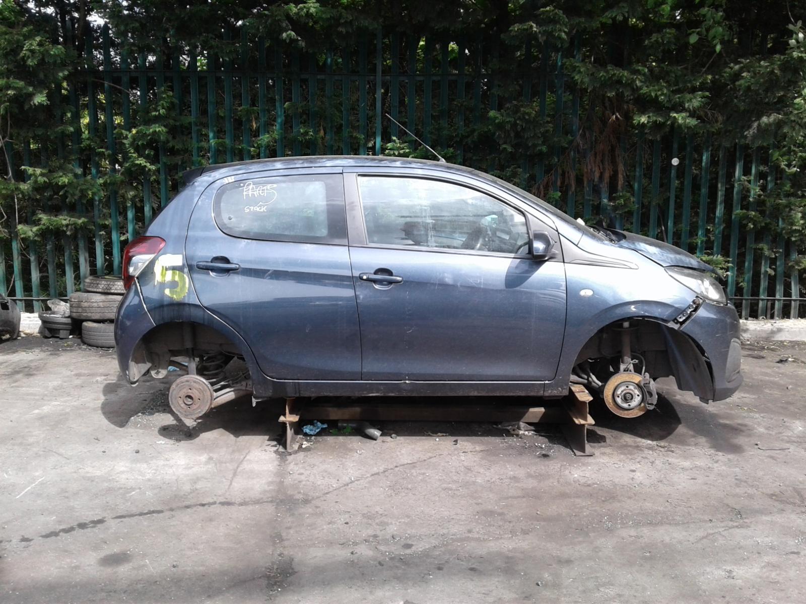 Image for a PEUGEOT 108 2014 5 Door Hatchback