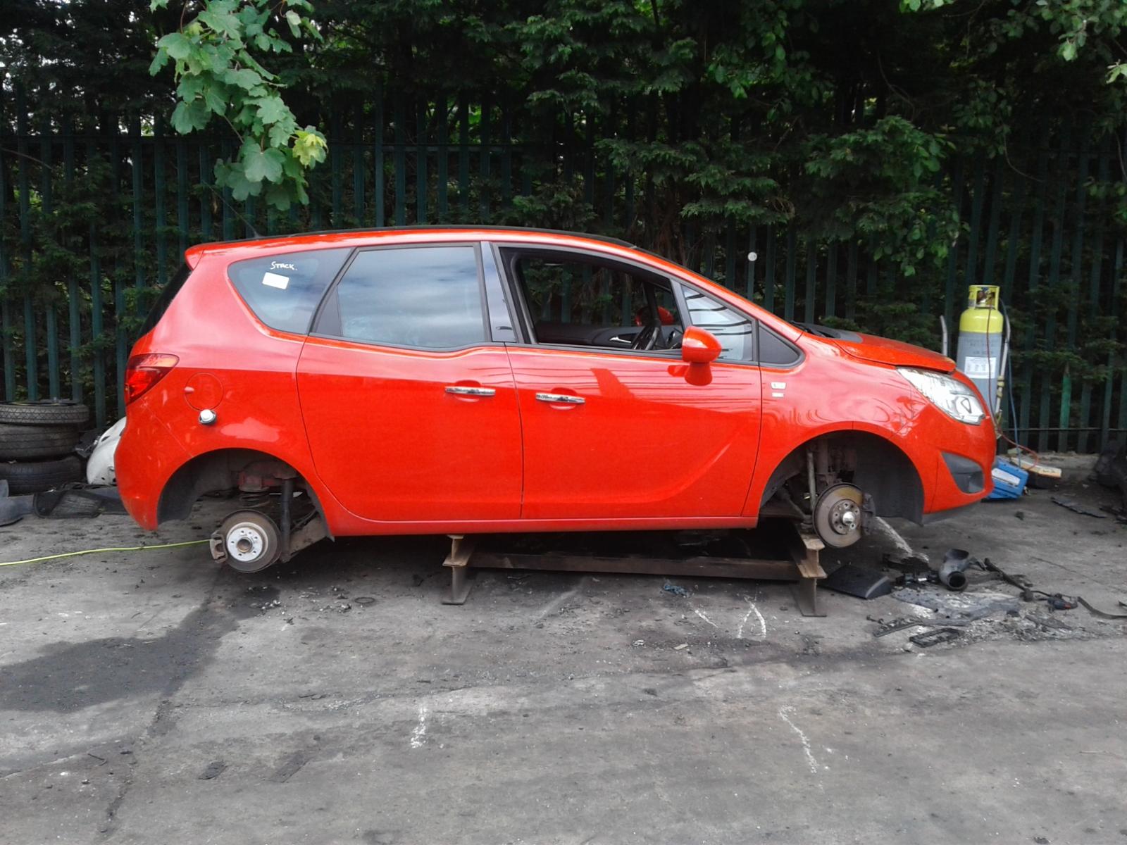 Image for a VAUXHALL MERIVA 2013 5 Door BODYSTYLE.MPV