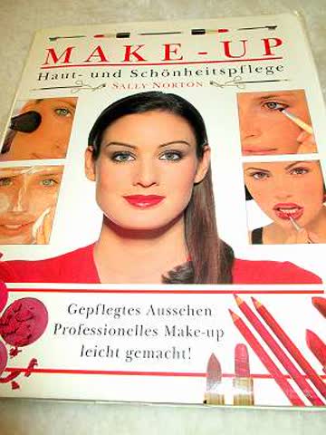 Make-Up. Haut- und Schönheitspflege.