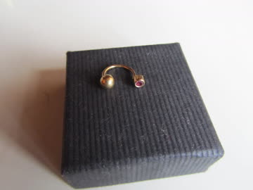 Exsila Artikel: Bauchnabelpiercing Gold 18 Karat mit Rubin