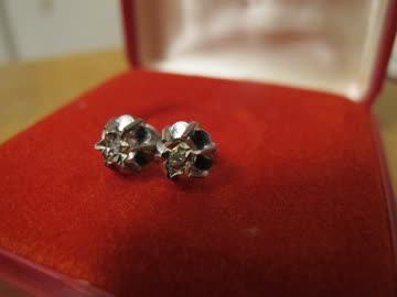 Exsila Artikel: Ohrringe 18 karat mit Brillant