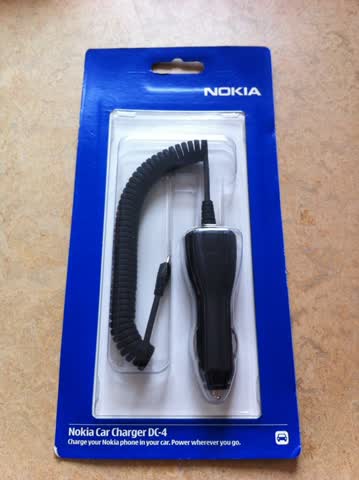 Exsila Artikel: Nokia Car Charger DC-4