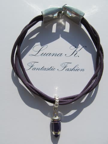 Exsila Artikel: Lederarmband violett mit Anhänger *NEU* 