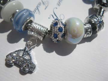 *Aktion* Wunderschönes Armband mit Beads *NEU*