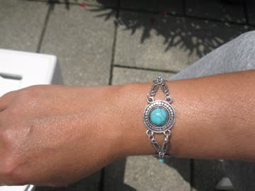 Hübsches Armband mit ovalen und runden Steinen aus Tibetsilber *NEU* 