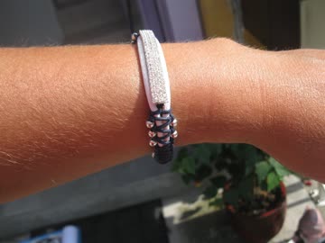 Aussergewöhnliches Lederarmband *NEU* 