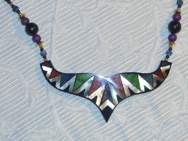 Halskette N3 farbig , hesgestellt mit natürlichen Materialien *NEU