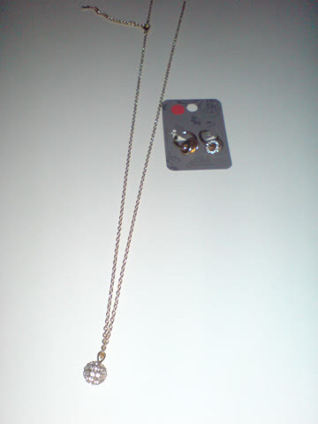 Exsila Artikel: Halskette und Ohrringe , neu + ungetragen