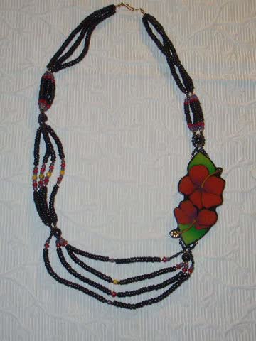 Exsila Artikel: Asymmetrische Kette australische Flora "Roter Hibiscus" Neu