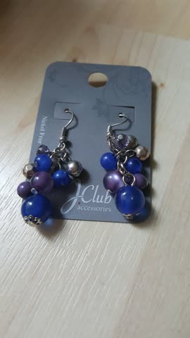 OHRRINGE , neu**BIETE WEITERE NEUE OHRRINGE UND KETTEN AB ***