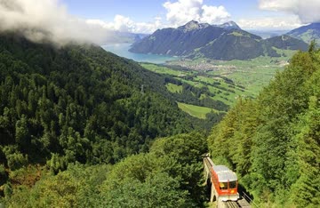 Tageskarte Stoos-Morschach oder Bäderlandschaft (max. 3 h) Swiss Holiday Park, gültig bis 22. April 2016