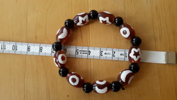 Tibetarmband unbekannter Stein guter Zustand