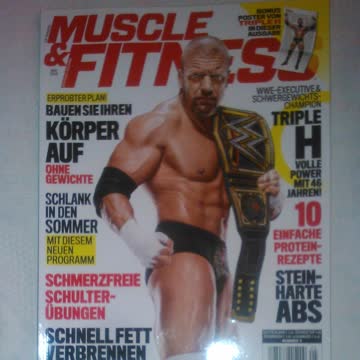 Exsila Artikel: Muscle & Fitness ~ Mai 2016, mit Triple H Poster