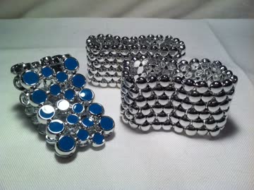 Exsila Artikel: 3 Stk. Armbänder NEU