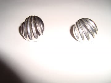 Ohrstecker neu und ungetragen