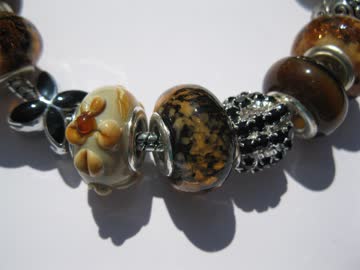 Wunderschönes Armband mit Beads *NEU*