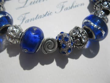 Wunderschönes Armband mit Beads *NEU*