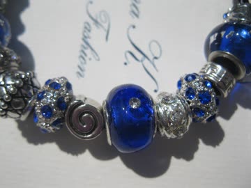 Wunderschönes Armband mit Beads *NEU*