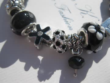 Wunderschönes Armband mit Beads *NEU*