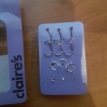 Exsila Artikel: 12 NEUE, ungetragene Nasenpircings