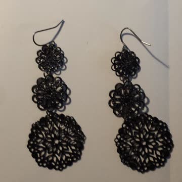 6 verschiedene Ohranhänger